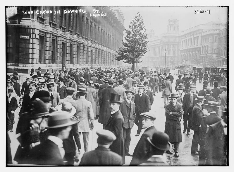 File:War-crowd-in-downing-st-london.jpg